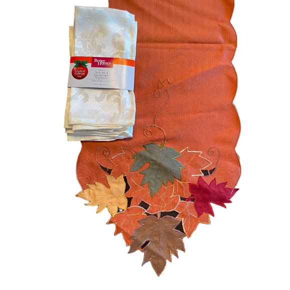 Leaf Fall Thanksgiving Table Runner + 4 Cream color Cloth Napkins - Picture 4 of 8